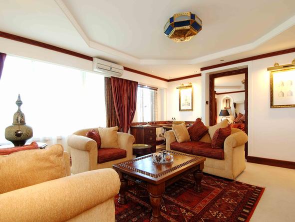 Nairobi Serena Hotel - Lounge
